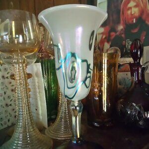 Real's Art Glass by Saul Alcaraz Iridescent Blue White 7.5" Wine Glass EC